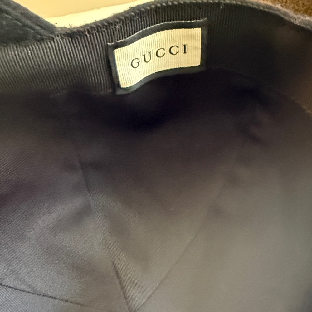 Gucci Black Wool Cap with Green Logo - Picture 5 of 5
